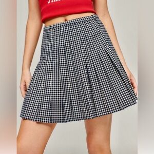 Superdry pleated collegiate navy blue & white check mini skirt women’s Small